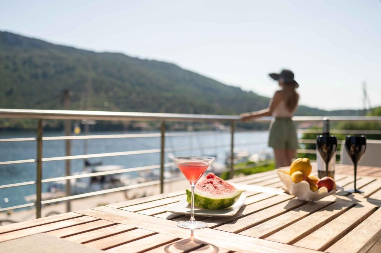 Anassa Porto Koufo Sea Front Suites Exterior photo