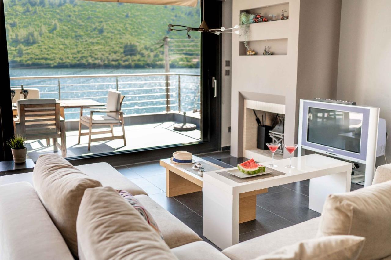 Anassa Porto Koufo Sea Front Suites Exterior photo